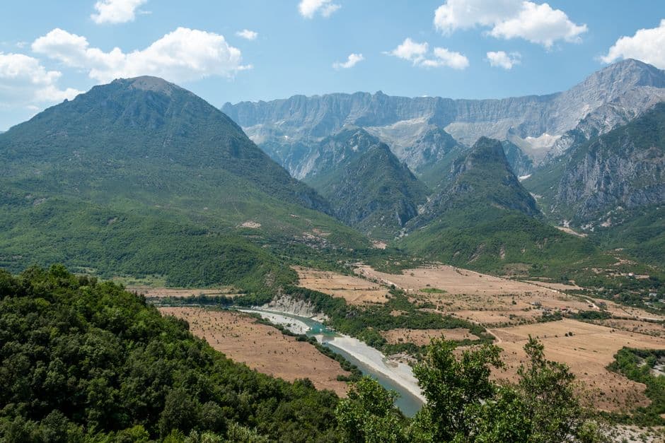 5 Albania scams tourists actually encounter (and how to dodge them)