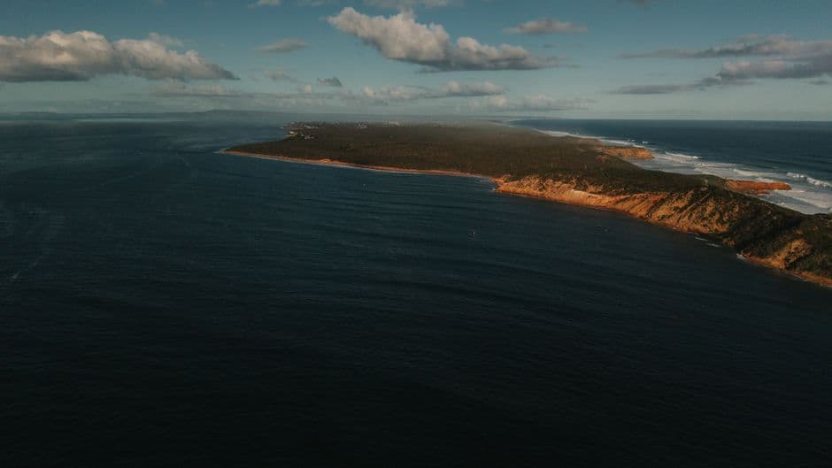 Driving safely in Australia: Rules, wildlife, and outback essentials