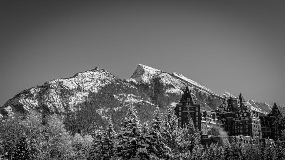 Where to shoot Canada's best light: timing, locations, and parking rules