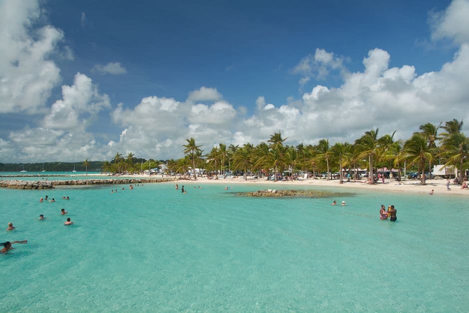 Emergency numbers & lost documents in Guadeloupe