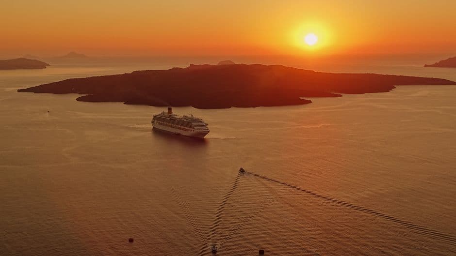 Greece with kids: what actually works (and what doesn't)