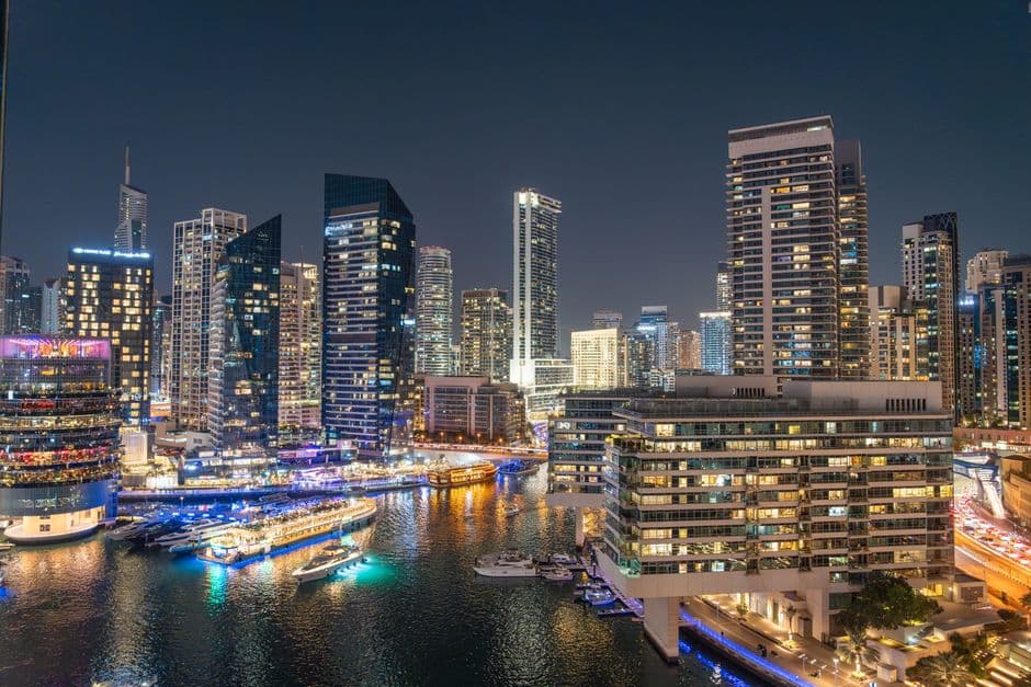 Museums, souqs, and coffee stops: staying indoors in the UAE
