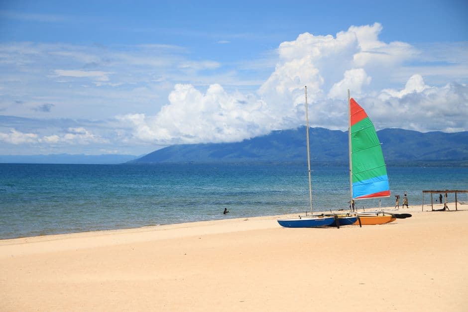 Malawi safety essentials: crime, health, and transport dos and don'ts
