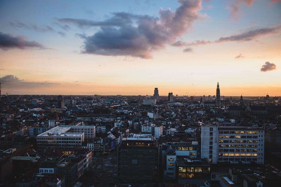 How to navigate Belgium without a car