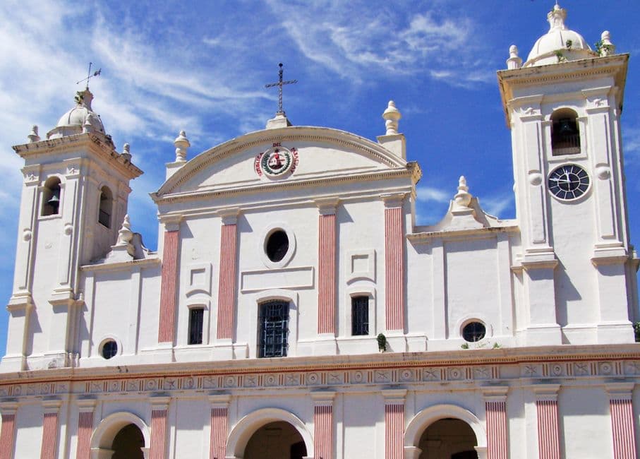 Street Food & Drinks in Paraguay: What to Eat for Under €5
