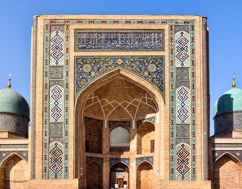Golden Hour Photography in Uzbekistan: Timing Each Silk Road Masterpiece