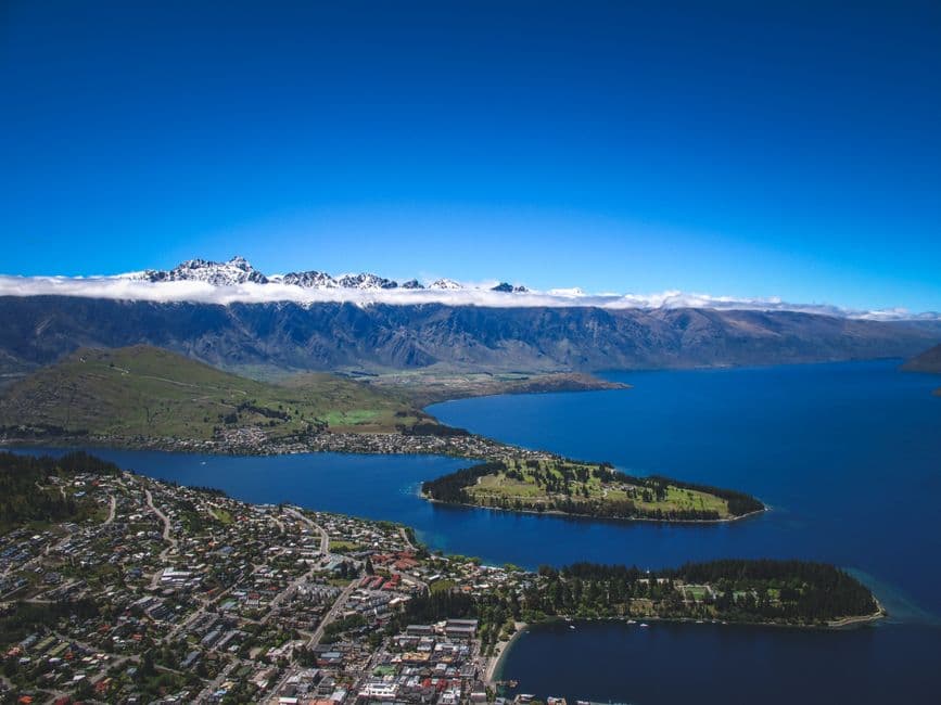Auckland, Queenstown, or Wellington? Your New Zealand base decoded