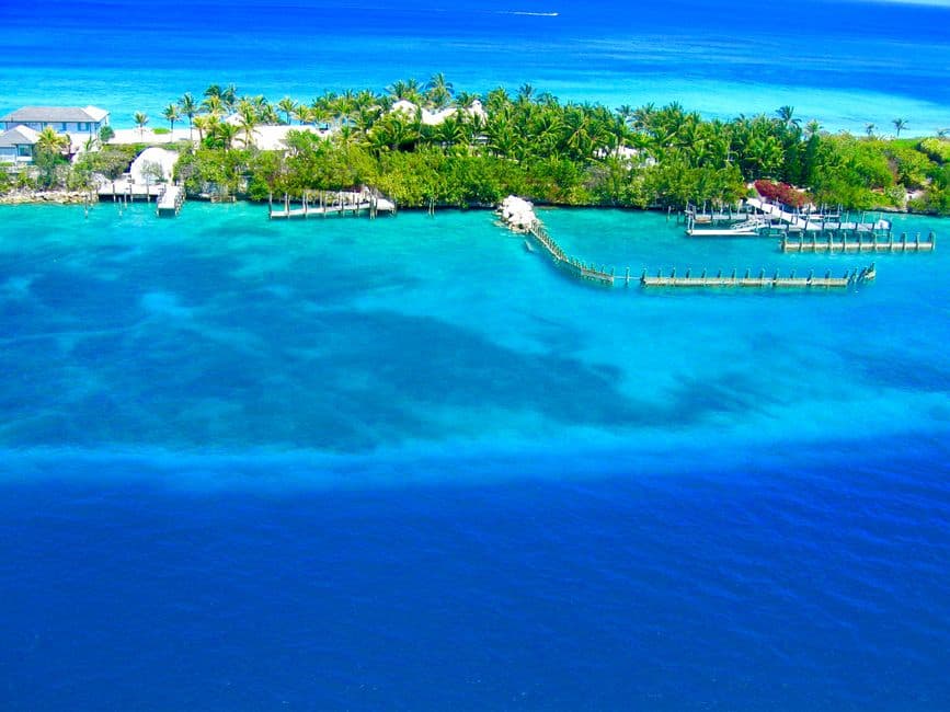 Bahamas Safety & Travel Tips: What You Need to Know