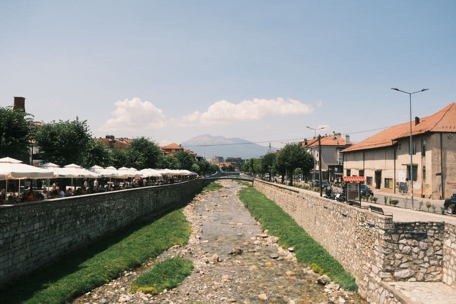 Cash vs. card in Kosovo: what actually works where