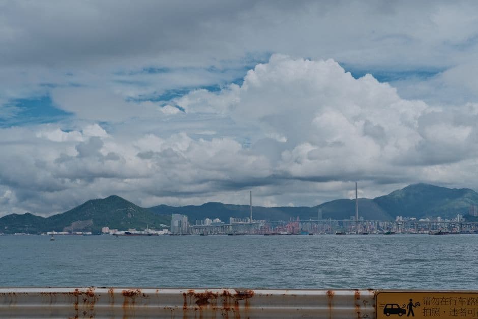 Where to drink, eat & stay out in Hong Kong after midnight