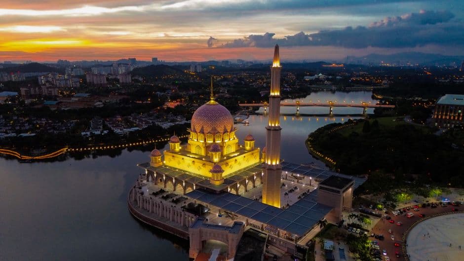 Emergency numbers & lost documents in Malaysia: what to do