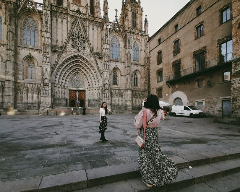 Spain on €85–€140 a day: budget breakdowns and hidden costs
