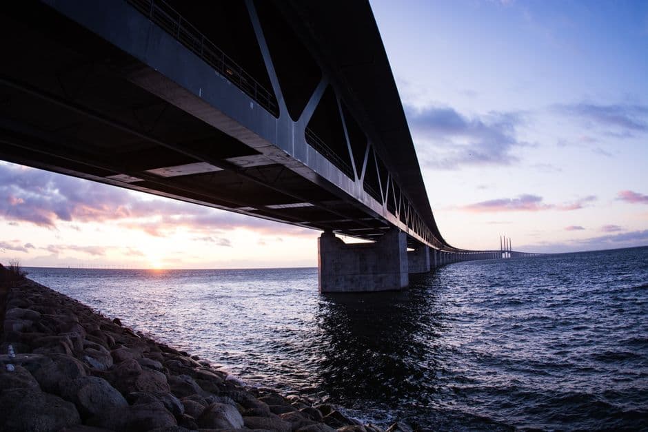 How to navigate Sweden's nightlife: neighborhoods, timing & local rules