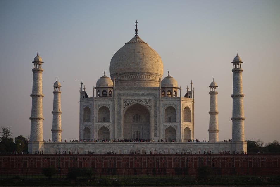 Do you tip in India? What locals actually expect (and don't)