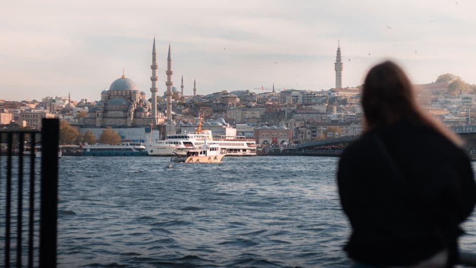How to stay safe driving and traveling in Turkey