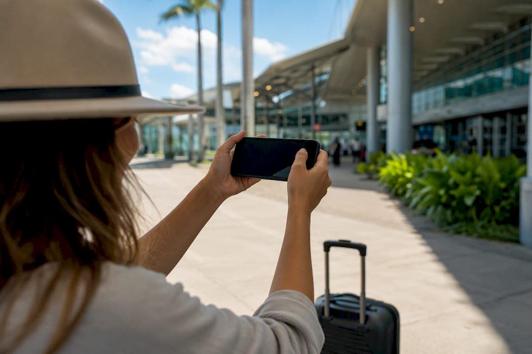 When to Activate an eSIM: The Right Timing for Travel