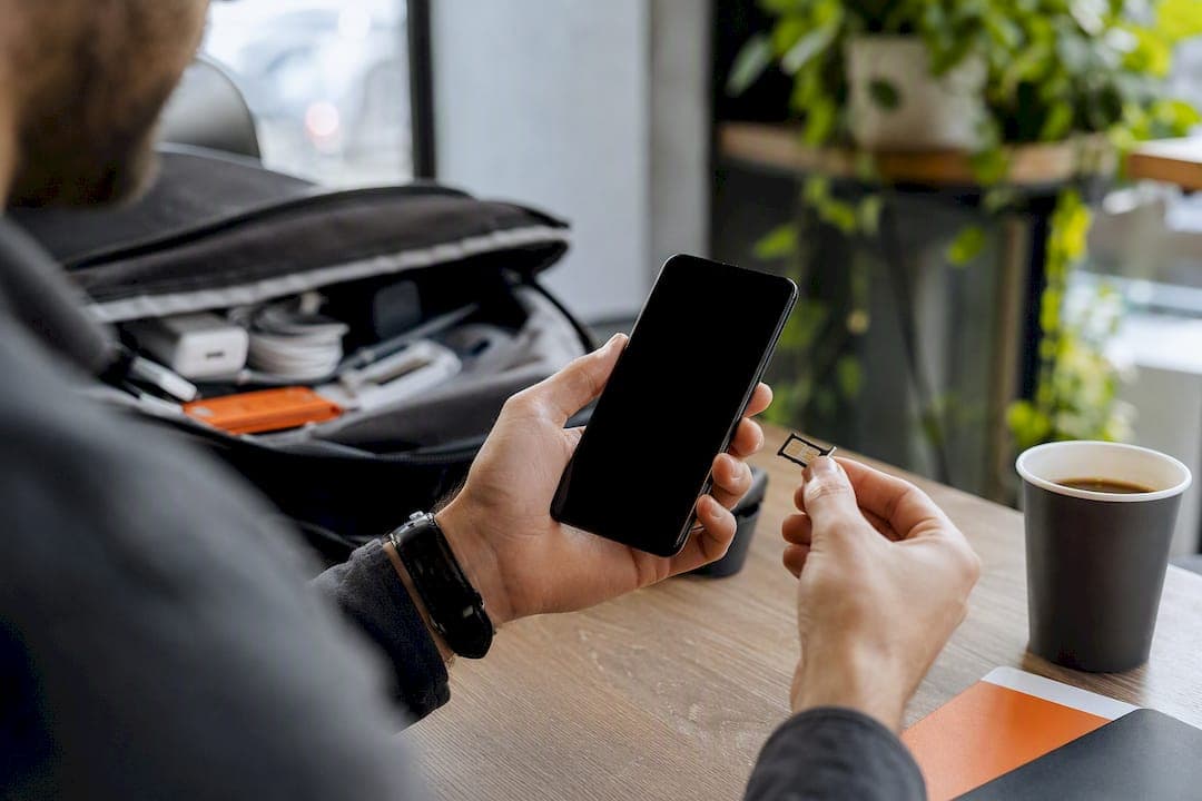 Fix eSIM Activation Problems: Steps for iPhone & Android